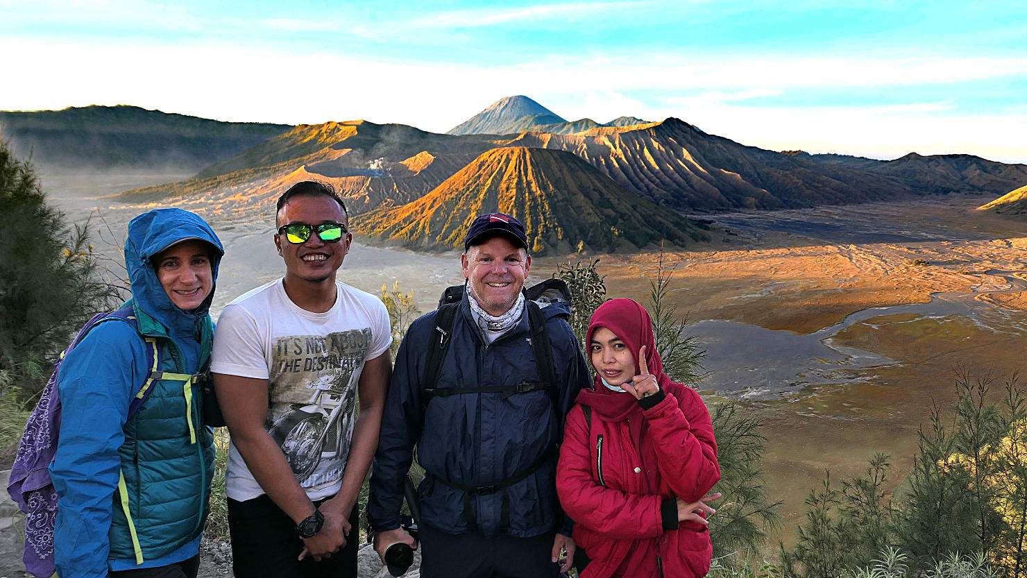 3a_BromoSunrise2JakartaKids2Lighter