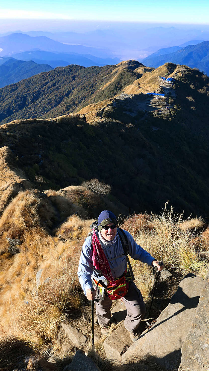 D3-4a15_MHRickViewpointTrail&HighCamp