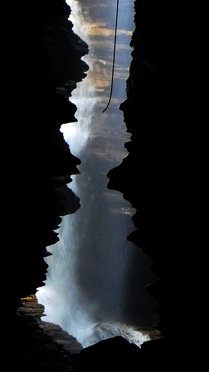 PokDavisFalls_2aInsideCaveVert1