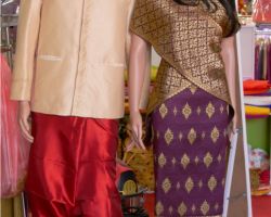 More mannequins. These are slightly more fancy than the others. Pakse, Laos.