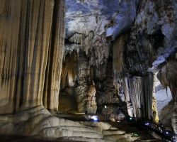 Inside Paradise cave. Phong Nha, Vietnam.